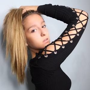 Meet your Posher, Abigail